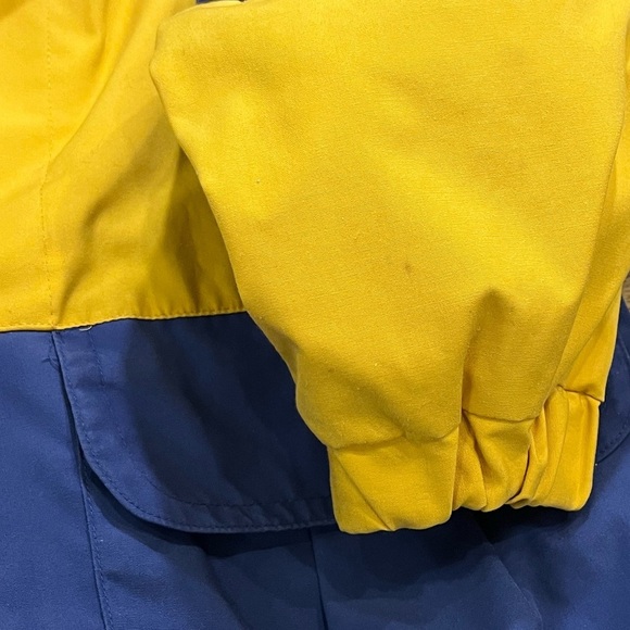 ⭐️ Vintage Mulberry Street Hooded Jacket | Men’s Medium | Lots of Pockets - Picture 13 of 13